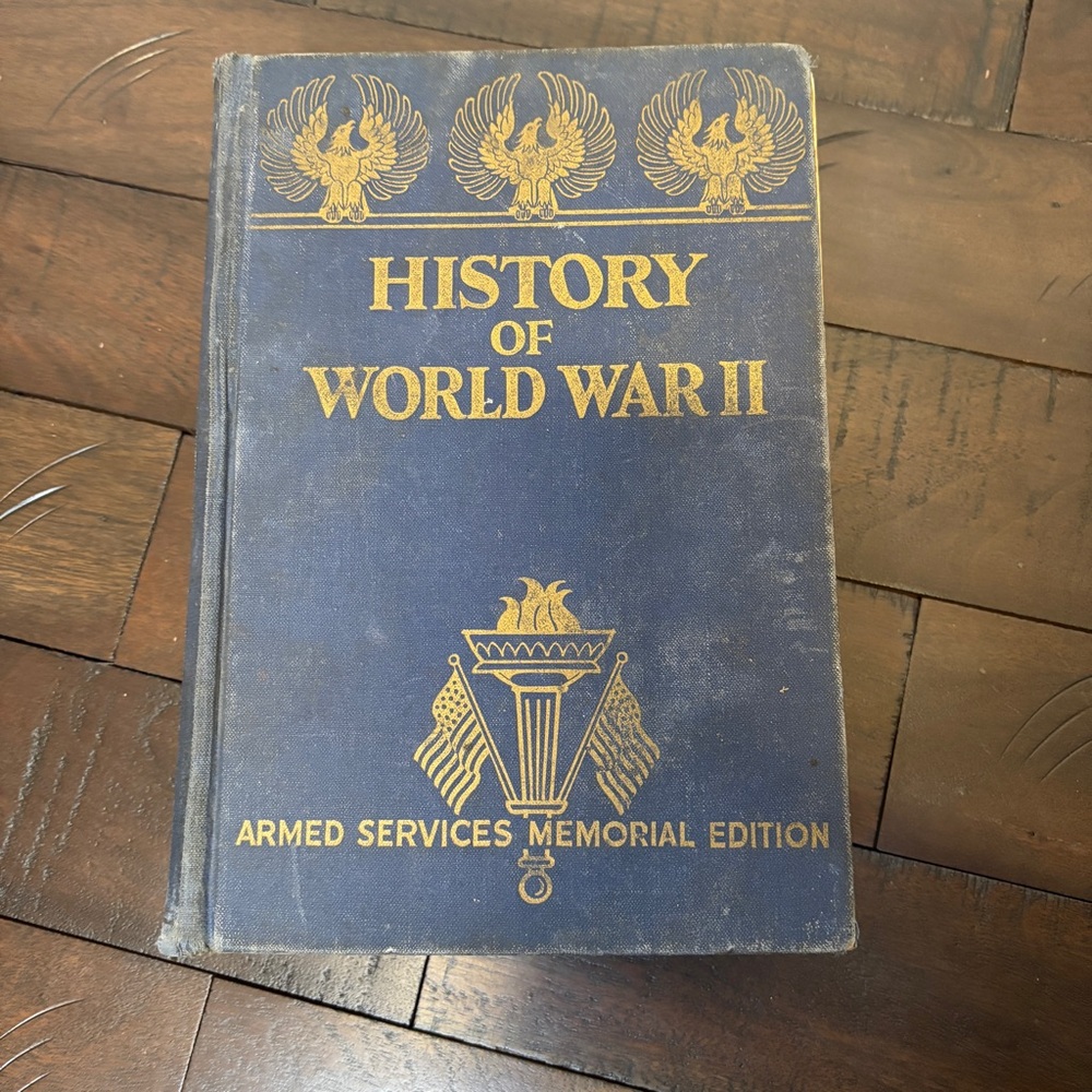 History of World War II Armed Services‎ Memorial Edition Book - Fair Condition